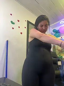  luna torres online show from 04/06/26, 12:28