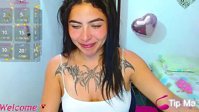  luna torres online show from 12/12/24, 12:05