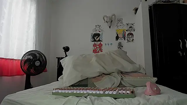 Snapshot of SonSett chatting on 10/25/25, 03:34 SonSett online show from 10/25/25, 03:34