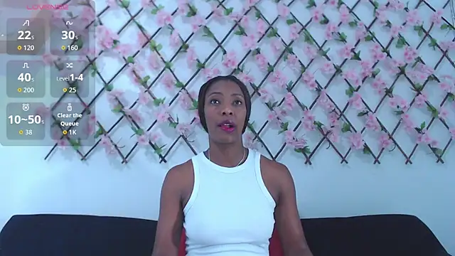 tiffany gomez9 online show from 11/10/25, 10:37