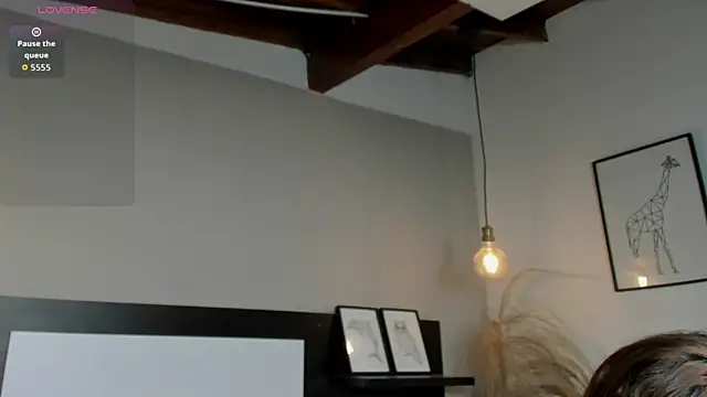 Snapshot of SaraaJhonsonn chatting on 02/22/26, 02:52 SaraaJhonsonn online show from 02/22/26, 02:52