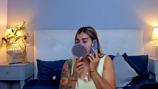 SaraaJhonsonn online show from 11/22/25, 03:55