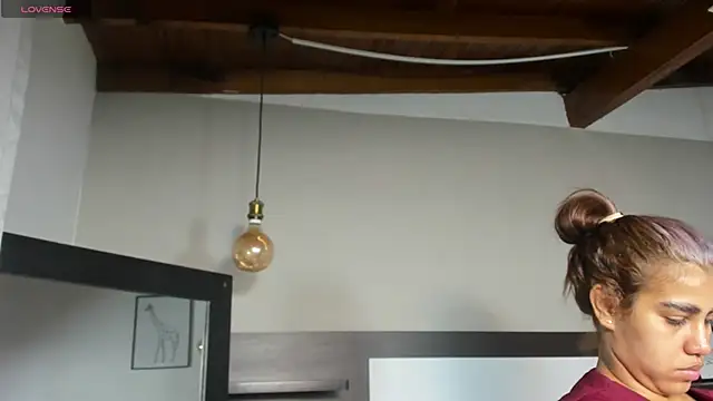 Snapshot of SaraaJhonsonn chatting on 04/07/26, 02:19 SaraaJhonsonn online show from 04/07/26, 02:19