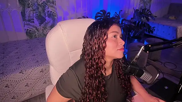 loly marce online show from 03/16/26, 08:11