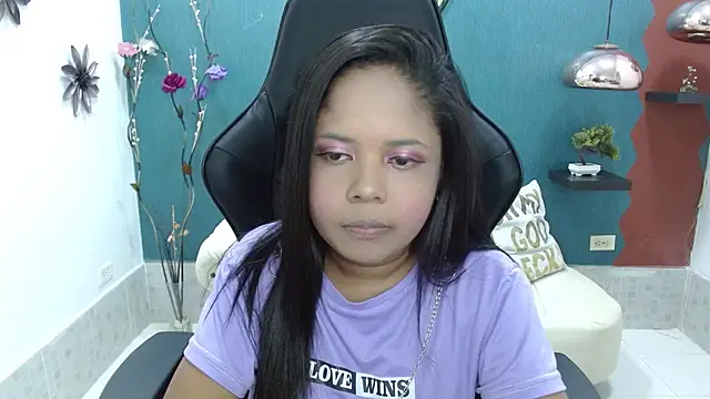 Melikasweetz online show from 03/05/25, 05:29