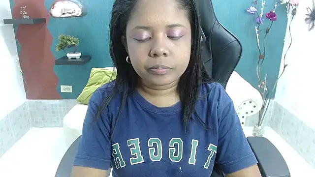 Melikasweetz online show from 02/26/25, 05:31