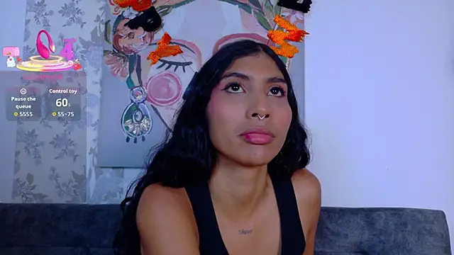 Snapshot of taty_miller chatting on 10/24/25, 10:53 taty miller online show from 10/24/25, 10:53