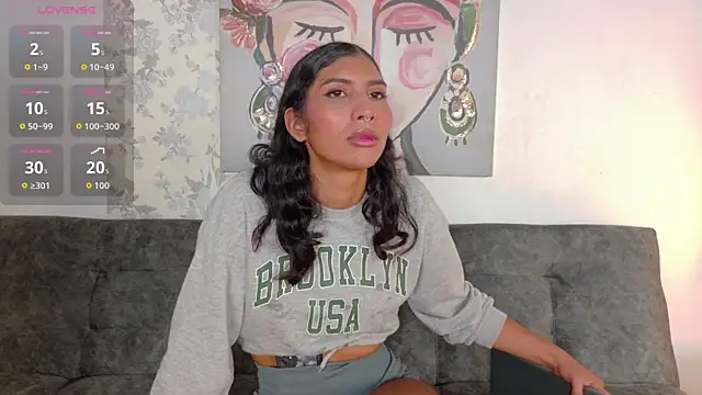 Snapshot of taty_miller chatting on 09/29/25, 06:24 taty miller online show from 09/29/25, 06:24