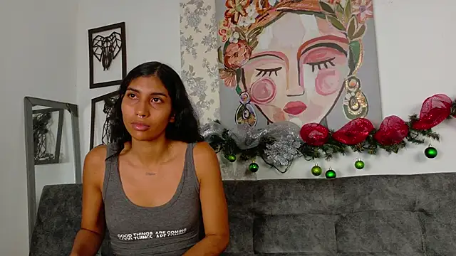 Snapshot of taty_miller chatting on 12/14/25, 06:35 taty miller online show from 12/14/25, 06:35