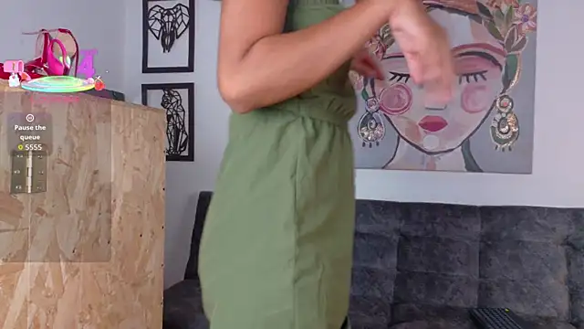 Snapshot of taty_miller chatting on 09/08/25, 08:19 taty miller online show from 09/08/25, 08:19