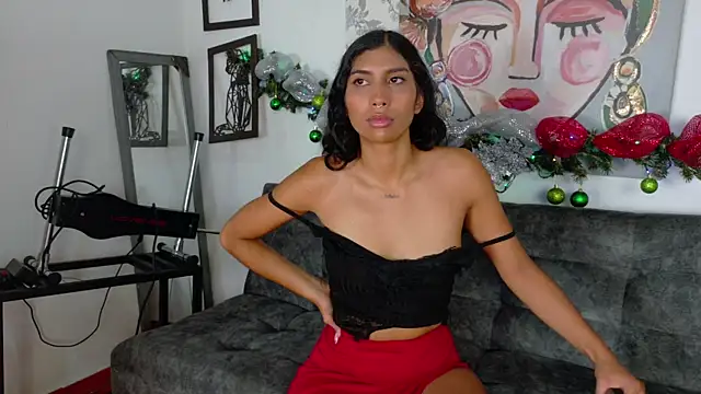 Snapshot of taty_miller chatting on 12/17/25, 08:14 taty miller online show from 12/17/25, 08:14