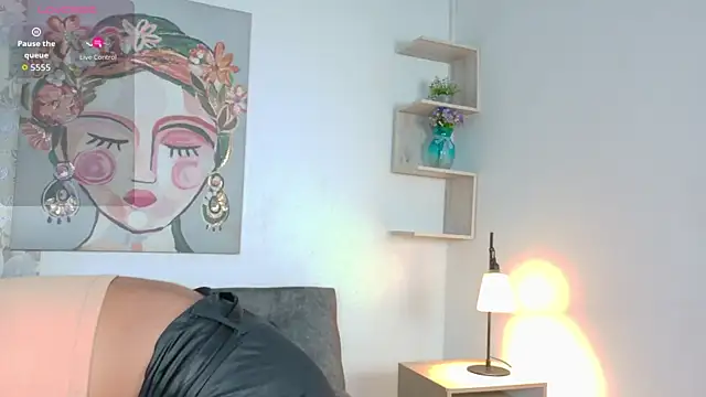 Snapshot of taty_miller chatting on 10/01/25, 08:24 taty miller online show from 10/01/25, 08:24