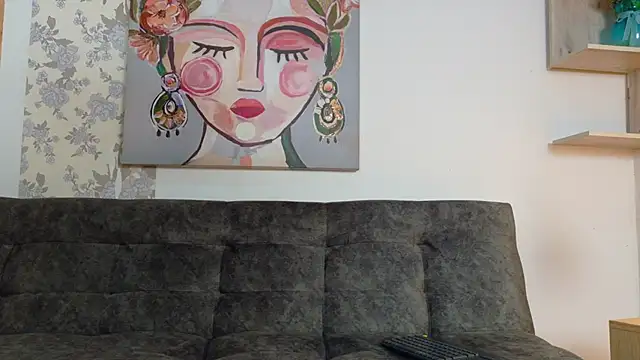 Snapshot of taty_miller chatting on 11/14/25, 08:23 taty miller online show from 11/14/25, 08:23