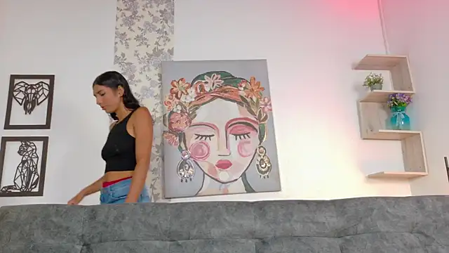 Snapshot of taty_miller chatting on 11/12/25, 08:23 taty miller online show from 11/12/25, 08:23