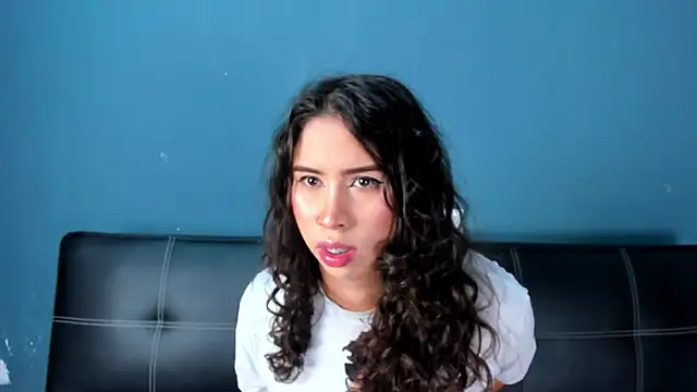 Snapshot of purplay_98 chatting on 01/18/26, 01:31 purplay 98 online show from 01/18/26, 01:31