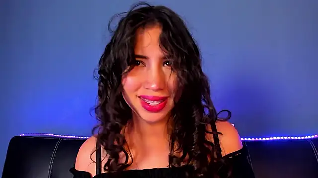 Snapshot of purplay_98 chatting on 03/18/26, 12:47 purplay 98 online show from 03/18/26, 12:47