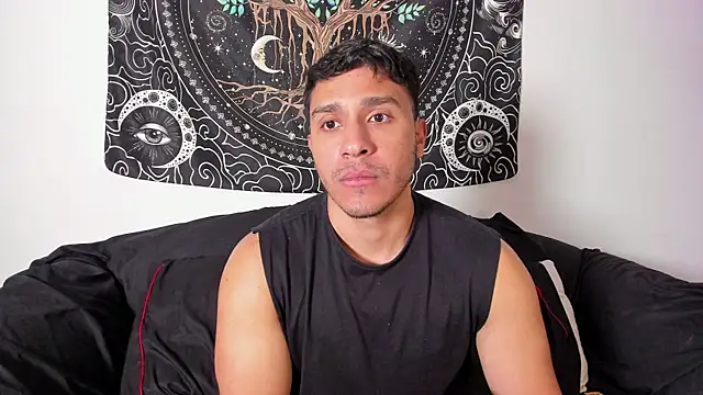 Snapshot of JayMarcos_ chatting on 10/17/25, 04:49 JayMarcos online show from 10/17/25, 04:49