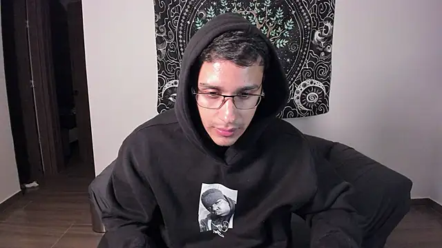 Snapshot of JayMarcos_ chatting on 01/31/25, 02:48 JayMarcos online show from 01/31/25, 02:48