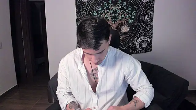 Snapshot of JayMarcos_ chatting on 02/01/25, 01:55 JayMarcos online show from 02/01/25, 01:55