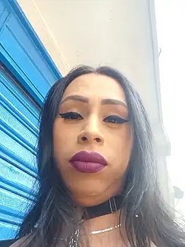 Snapshot of kattaleya993 chatting on 10/23/25, 05:44 kattaleya993 online show from 10/23/25, 05:44