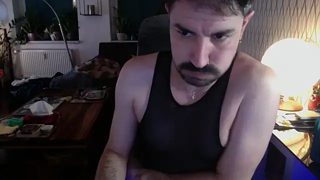 tomz0819 online show from 02/23/26, 10:10