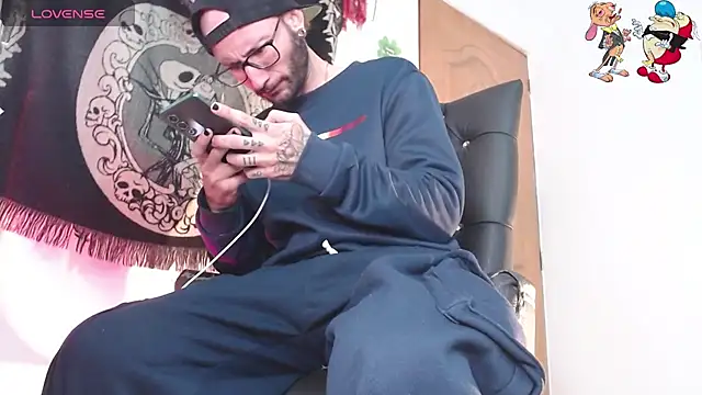 ren stipee online show from 10/23/25, 10:08