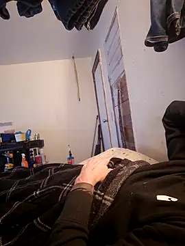 BigDDave6979 online show from 12/15/25, 01:55