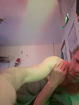 BigDDave6979 online show from 02/25/26, 06:35