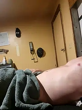 Snapshot of BigDDave6979 chatting on 02/04/25, 04:48 BigDDave6979 online show from 02/04/25, 04:48