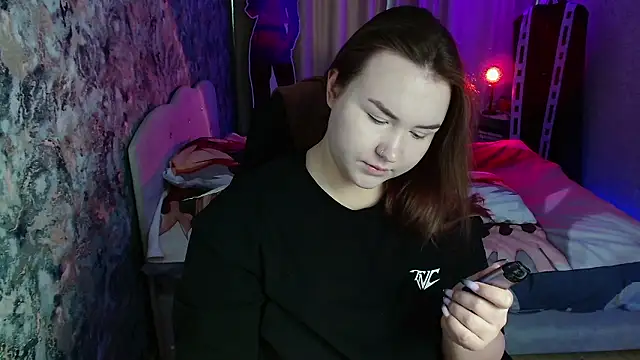 Snapshot of Jenny_Fox chatting on 01/13/26, 08:29 Jenny Fox online show from 01/13/26, 08:29