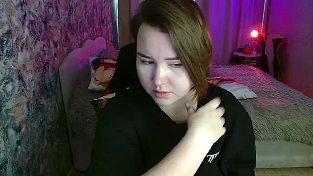 Snapshot of Jenny_Fox chatting on 02/08/26, 07:17 Jenny Fox online show from 02/08/26, 07:17