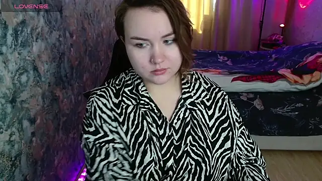 Snapshot of Jenny_Fox chatting on 03/01/26, 04:45 Jenny Fox online show from 03/01/26, 04:45