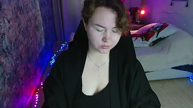 Snapshot of Jenny_Fox chatting on 07/16/26, 11:18 Jenny Fox online show from 07/16/26, 11:18