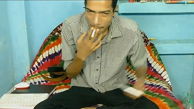 Snapshot of Alex_Suman25 chatting on 03/31/26, 04:58 Alex Suman25 online show from 03/31/26, 04:58