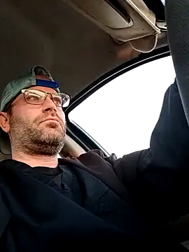 crazycam619 online show from 12/18/25, 02:32