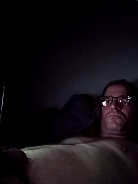 crazycam619 online show from 11/10/25, 04:28