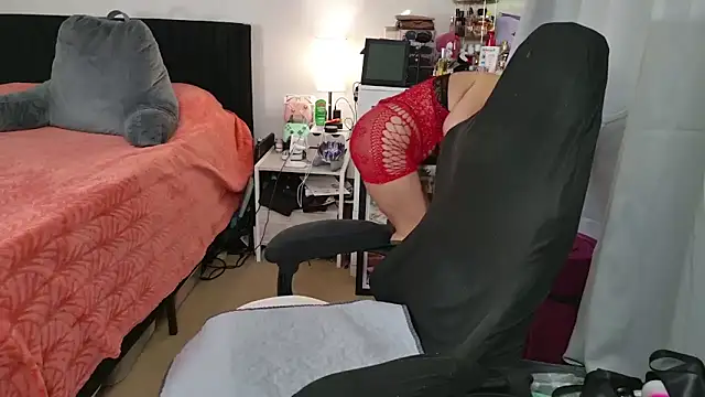 SpikedBella online show from 01/14/26, 10:35