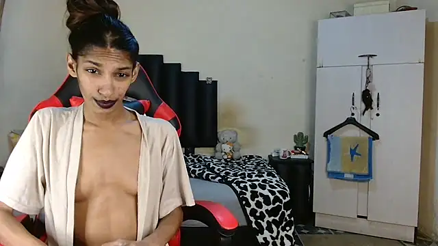 Silkylicious online show from 07/19/26, 03:26