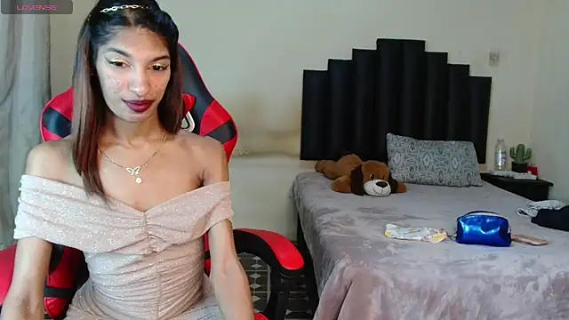 Silkylicious online show from 10/31/25, 10:27