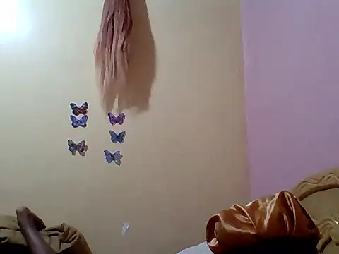 Zara Twilight online show from 12/01/25, 08:53