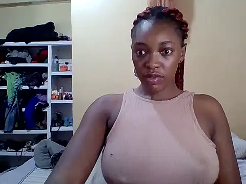 Zara Twilight online show from 12/04/25, 10:58