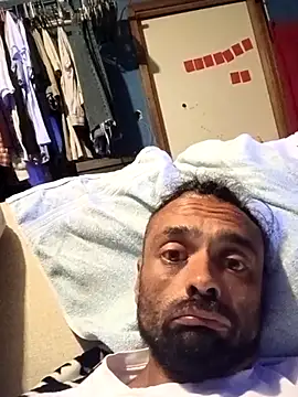 C8L3U online show from 04/24/26, 03:08