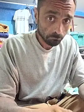 C8L3U online show from 04/01/26, 06:48