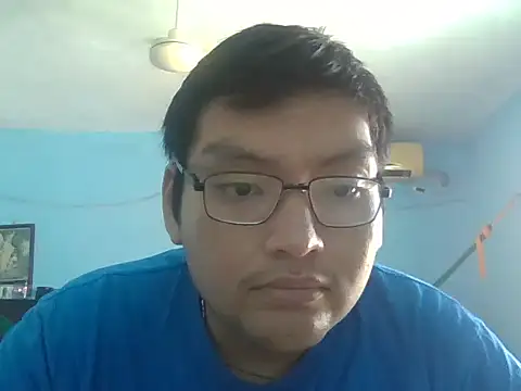 Snapshot of daniel4444Cu chatting on 05/26/26, 04:16 daniel4444Cu online show from 05/26/26, 04:16