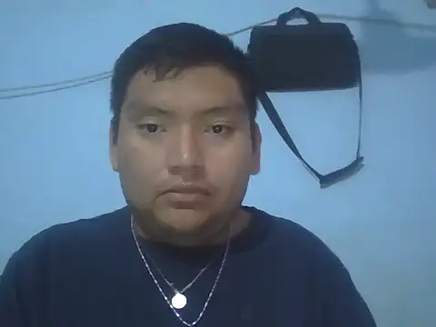 Snapshot of daniel4444Cu chatting on 04/21/26, 04:13 daniel4444Cu online show from 04/21/26, 04:13
