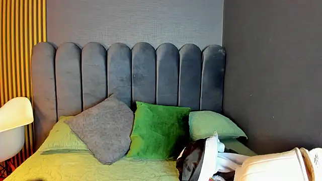 Nicolette ks  online show from 01/10/26, 05:03