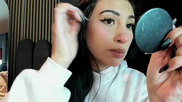 Nicolette ks  online show from 06/16/26, 05:18