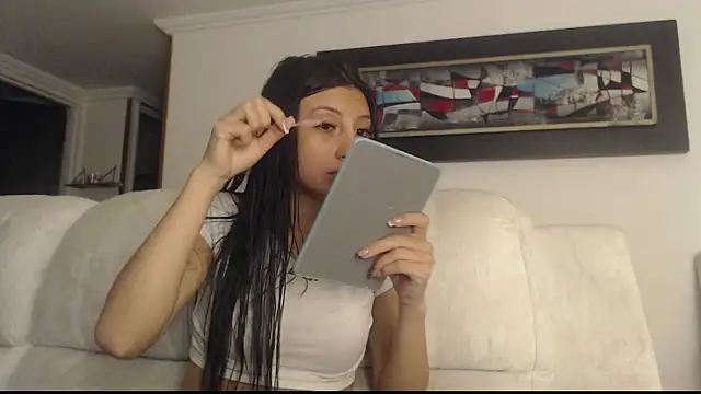 Snapshot of Nicolette_ks_ chatting on 09/16/25, 05:30 Nicolette ks online show from 09/16/25, 05:30