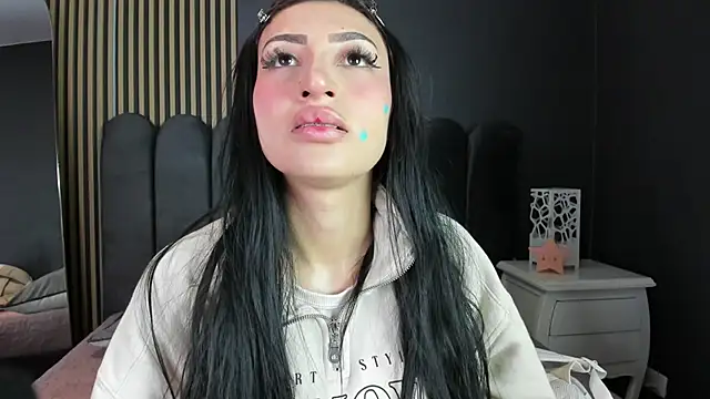 Nicolette ks  online show from 05/22/26, 04:54
