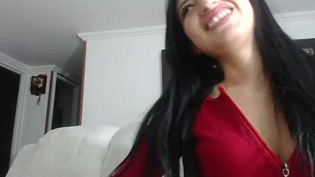 Snapshot of Nicolette_ks_ chatting on 03/08/25, 04:23 Nicolette ks online show from 03/08/25, 04:23